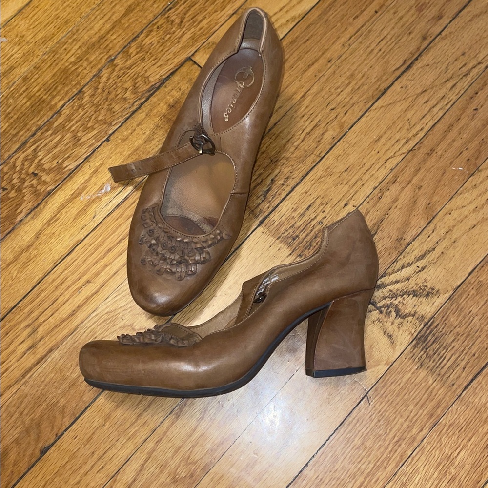 Earthies Leather Mary Jane’s
